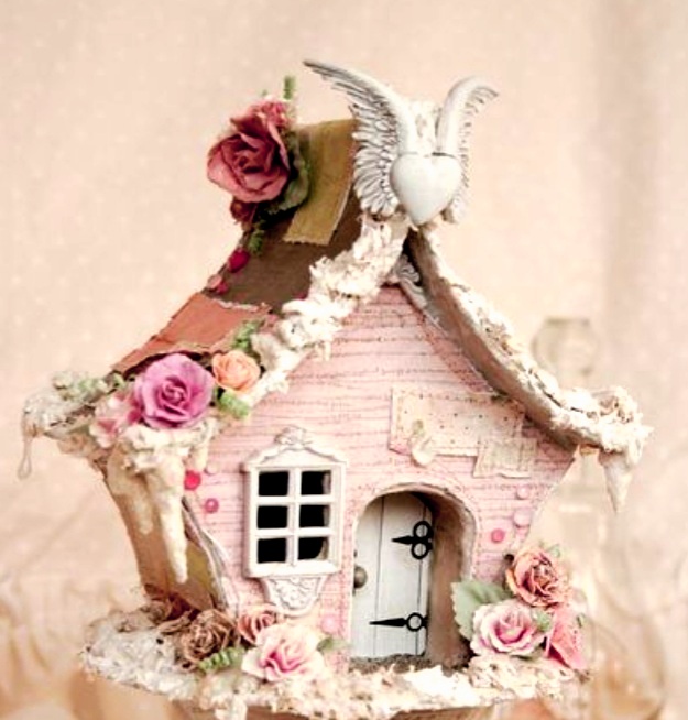 розовы дом с белым голубем в стиле скрап