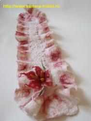 валяный розовый шарф